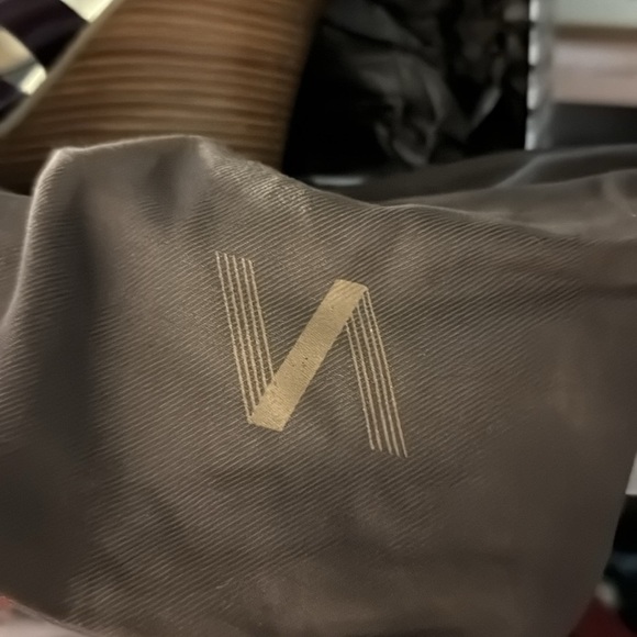 Victor by Victor Alfaro patent leather purple wedge heels 7.5 - Picture 8 of 8